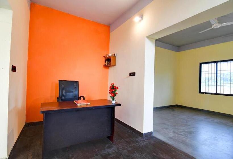 فندق Hill View Lodge &