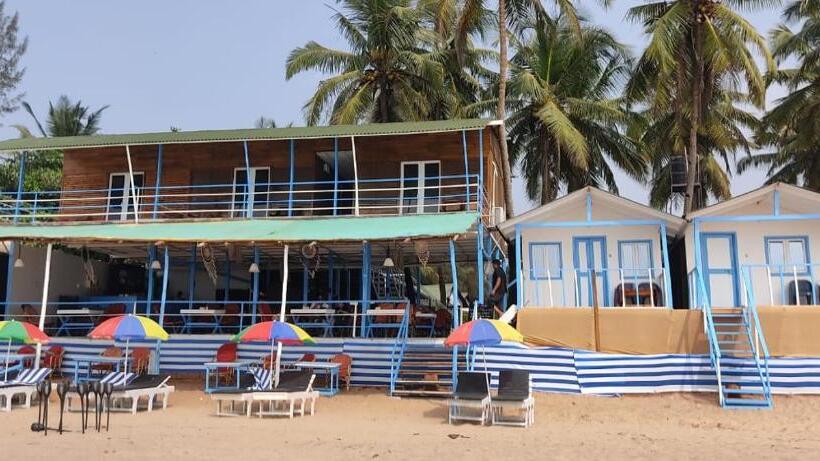 فندق The Tito S Blue Sky Beach Resort
