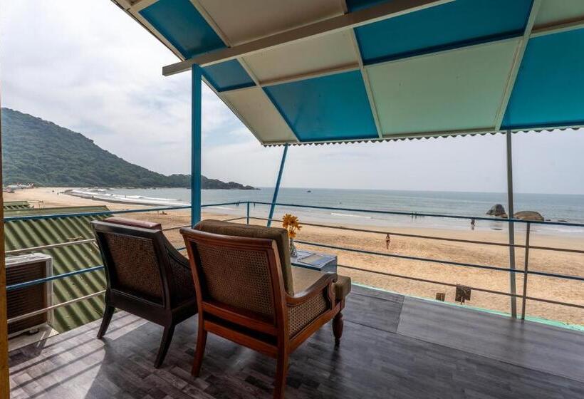 فندق The Tito S Blue Sky Beach Resort