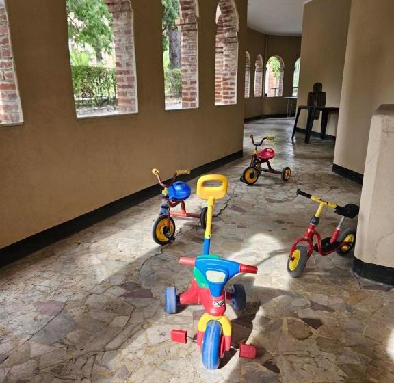 هتل Villa Glauer   D Amico