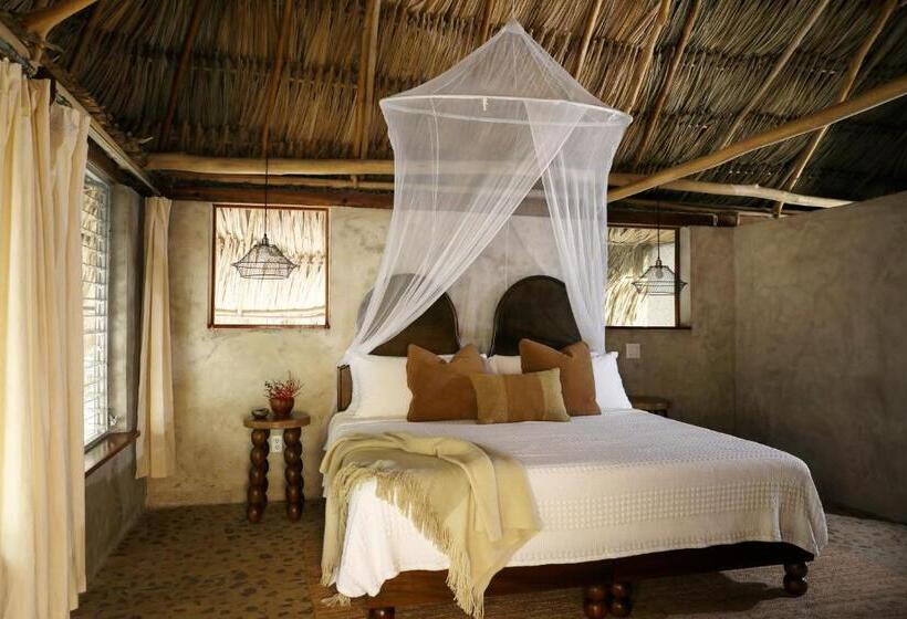 Jade Jungle Resort