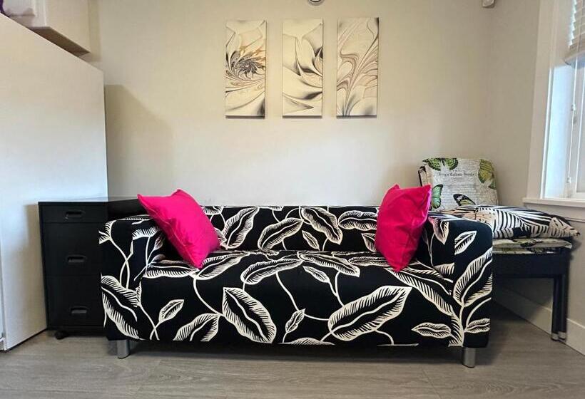 بنسيون Comfortable 1 Bd And 1lr With Separate Entrance