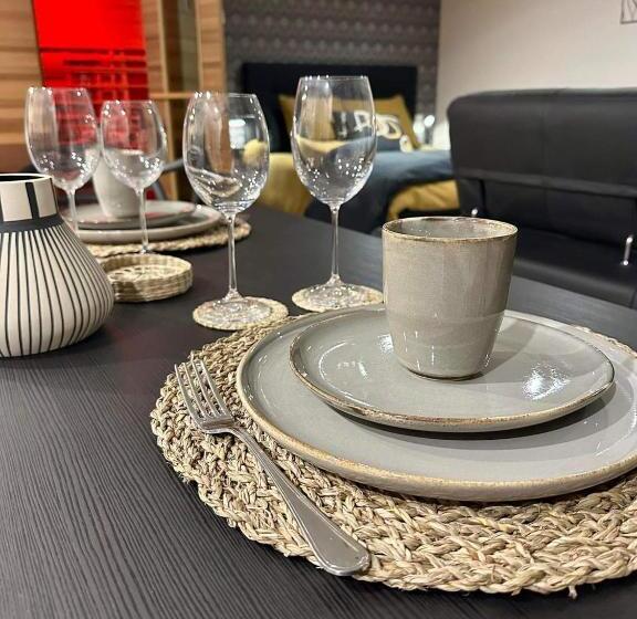 پانسیون L Entre 2   Suite Wellness
