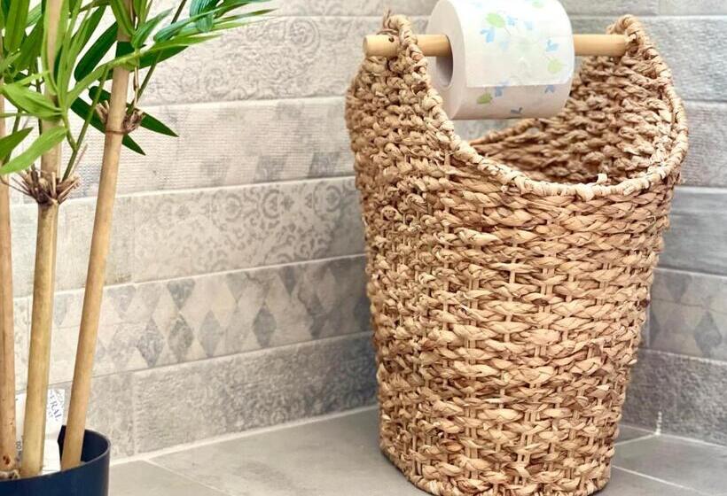 بنسيون La Monstera Rooms