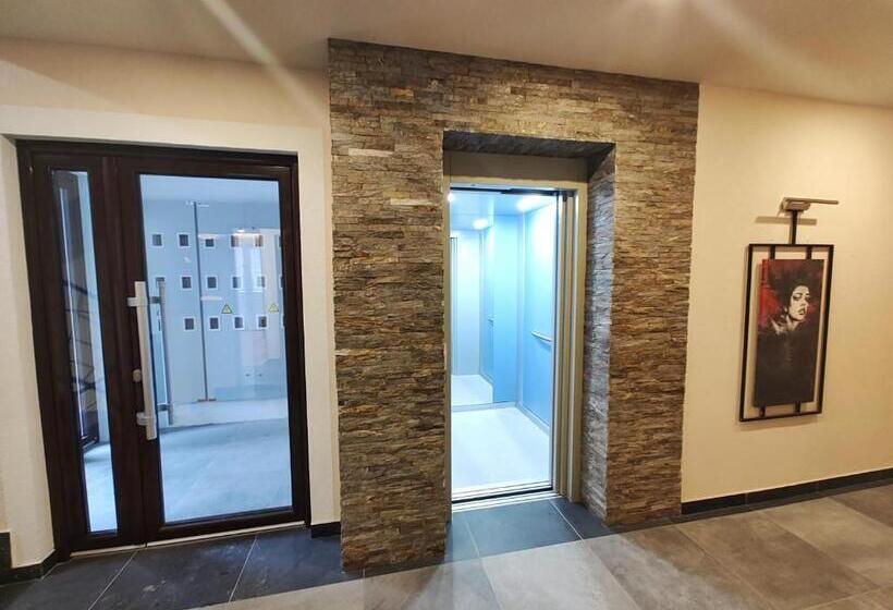 Velika Recepcija Cc Mtv