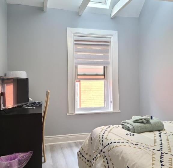 ベッドアンドブレックファースト Downtown Ottawa Spacious Room Accommodation