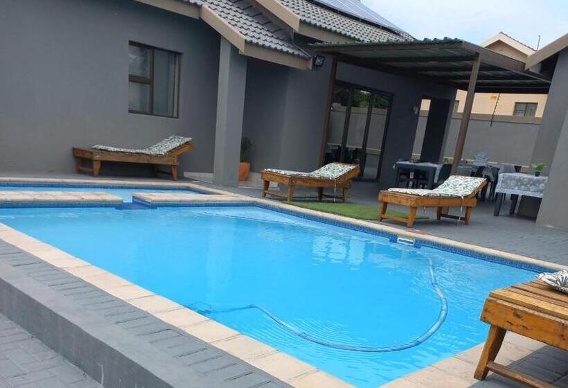 민박 Tsonga Luxury Apartments