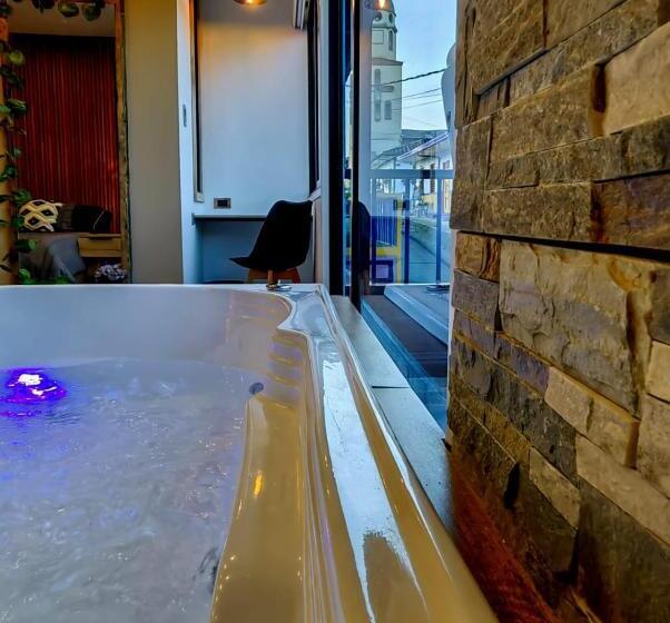 Habitación Deluxe 1 Con Jacuzzi A 20mt Del Parque