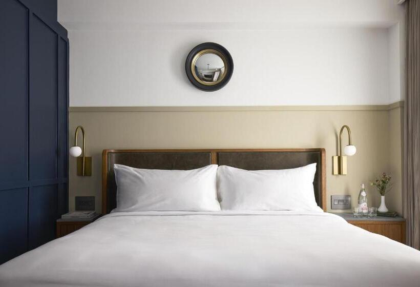 هتل Heron Old Town Alexandria