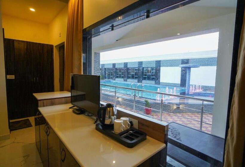 Lipi Resort And Spa
