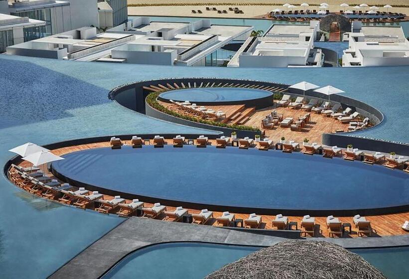 Major Resort Brand