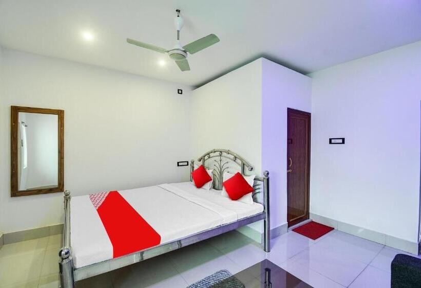 Hotel O Mango Leaf Hotel & Restaurant