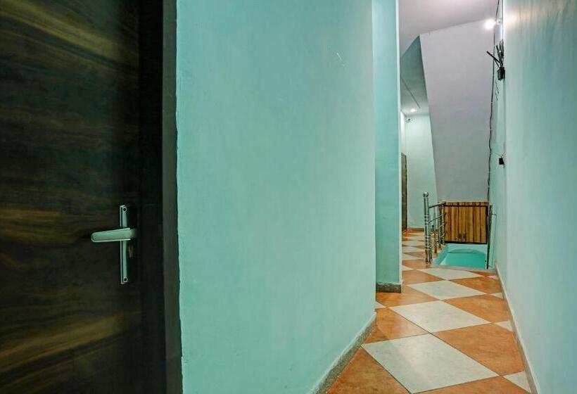 Oyo Hotel The Paradise Inn