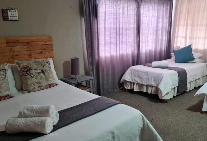 Пансион Lavender Blue Guesthouse