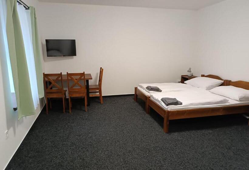 پانسیون Penzion Kotva