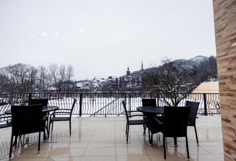 Pensiunea Hai In Maramures