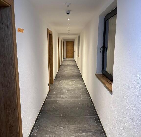 Rössl Lodge