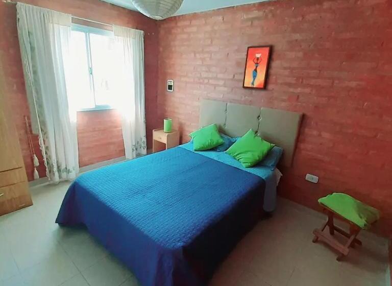 هاستل Casa Host Las Grutas