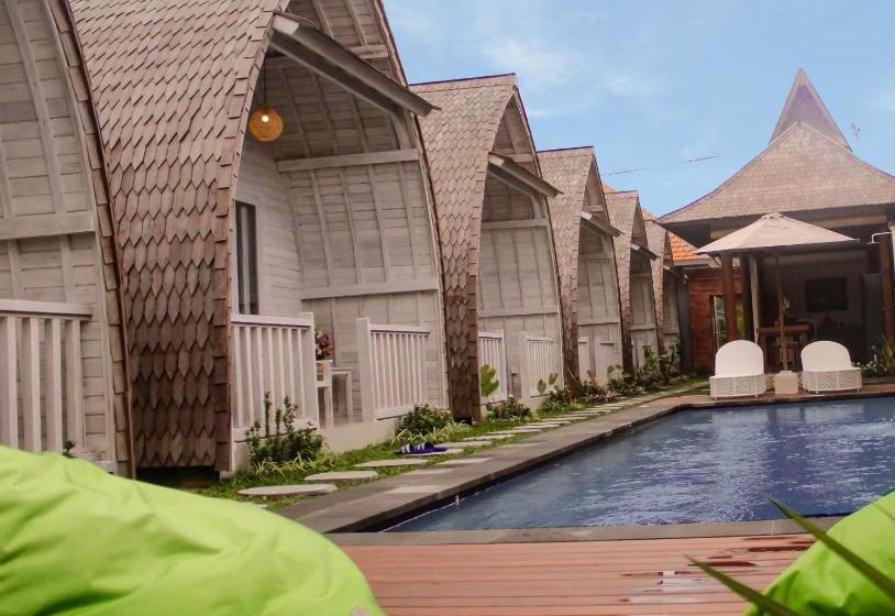 호스텔 Kj Klumpu Wooden Style Guest House At Canggu