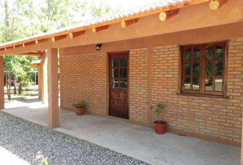 ユースホステル Posada Del Parador