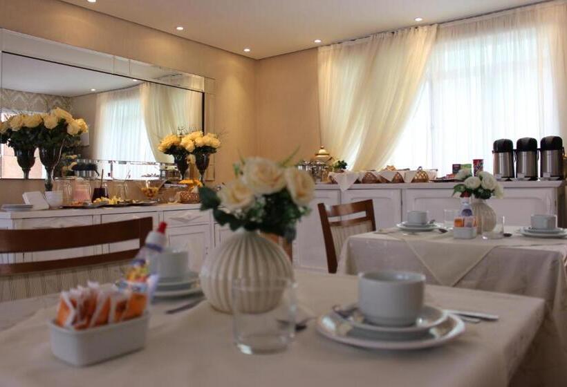 فندق صغير Pousada Suisse