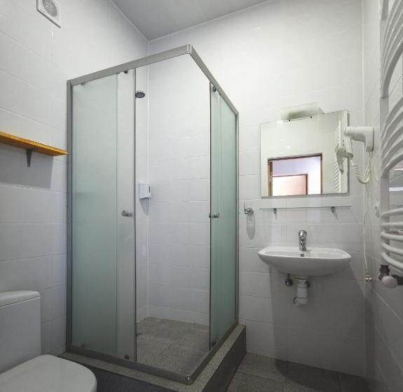 ユースホステル Vovk Gasthaus