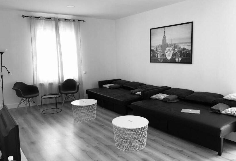 ベッドアンドブレックファースト La Maison Del Gállego