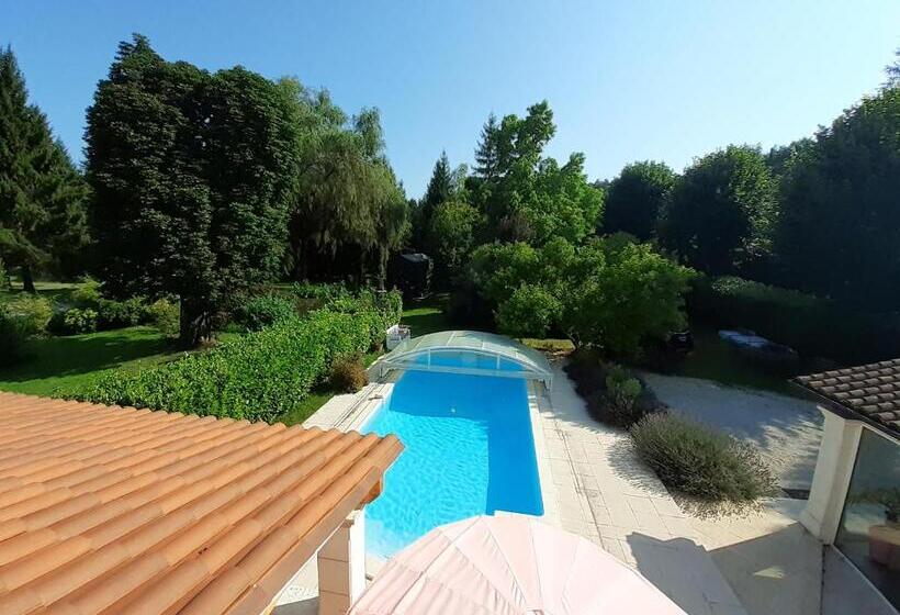 住宿加早餐  Le Chaubier