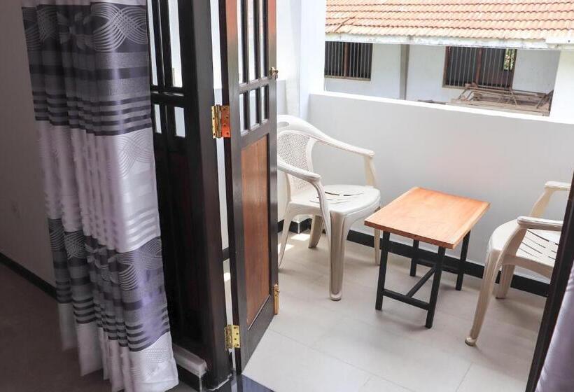 ベッドアンドブレックファースト Welcome Inn Mirissa