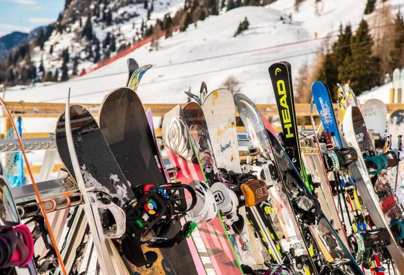 فندق Chalet Cima Uomo