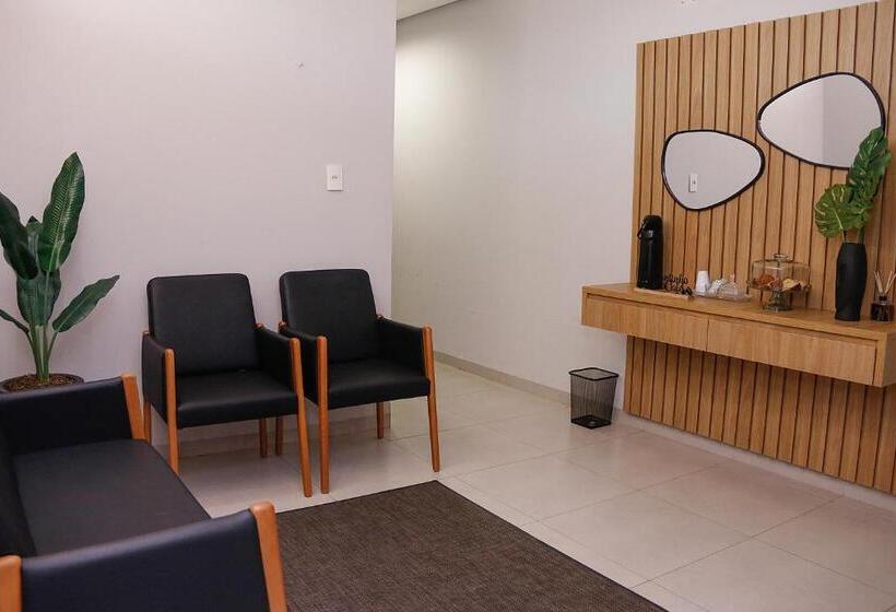 בית מלון כפרי Palace