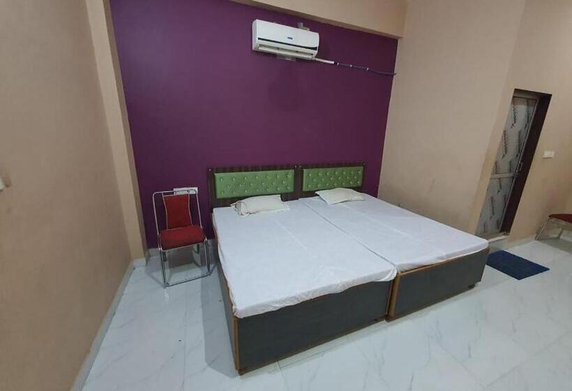 فندق Spot On Megha Paradise And Guest House