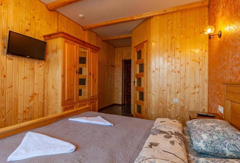 فندق Villa Oros