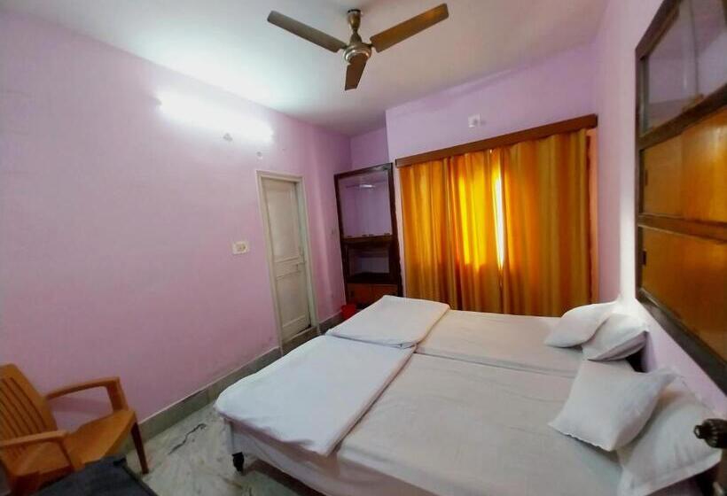 פנסיון Aryan Guest House