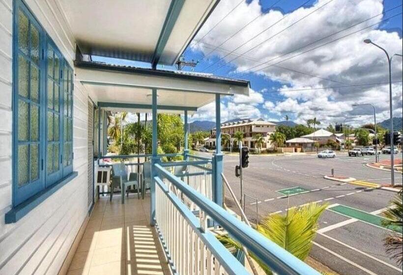 פנסיון Cairns Sunshine Lodge