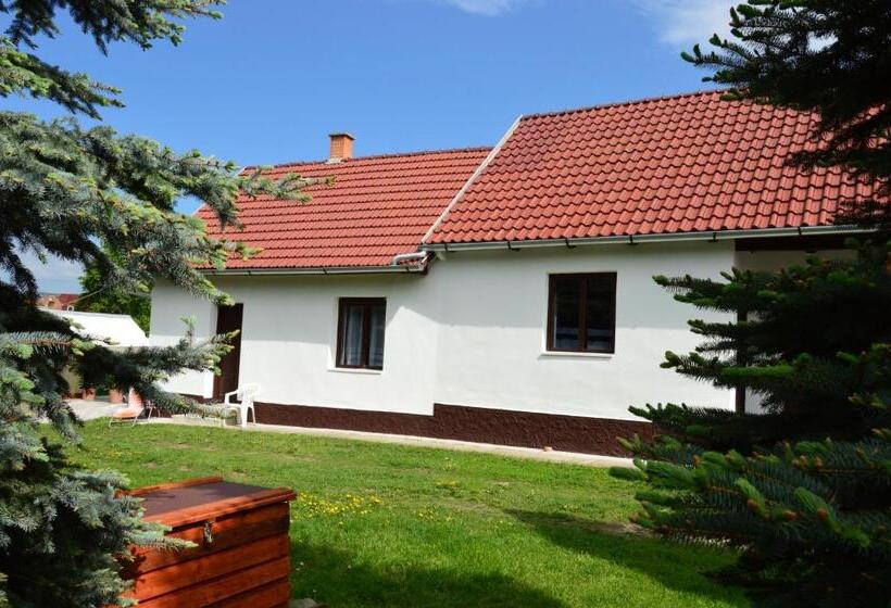 פנסיון Jázmin Vendégház Bogács