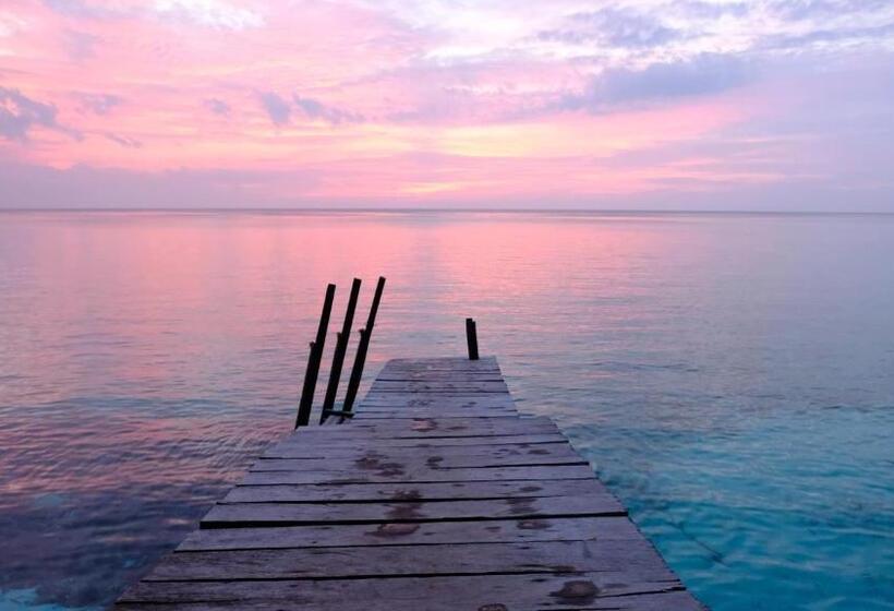 پانسیون Maratua Guesthouse