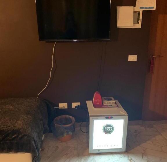 بنسيون Mo  Affittacamere Tavola Calda Caffetteria