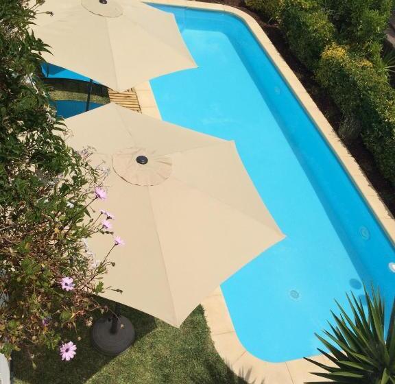 펜션 Only Women Guest House   Villa De La Comunidad Internacional De La Mujer