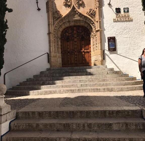 펜션 Only Women Guest House   Villa De La Comunidad Internacional De La Mujer