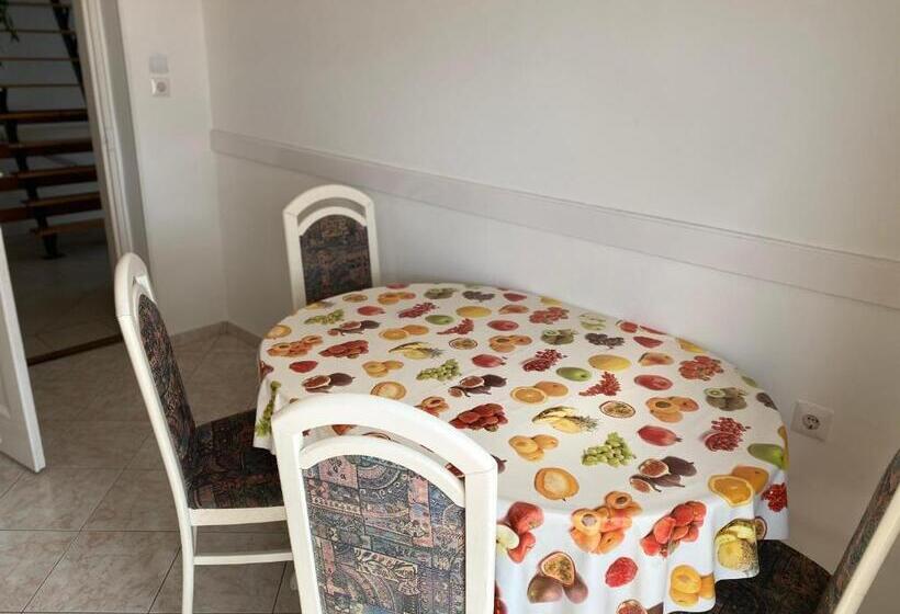 ペンション Patakparti Vendégház