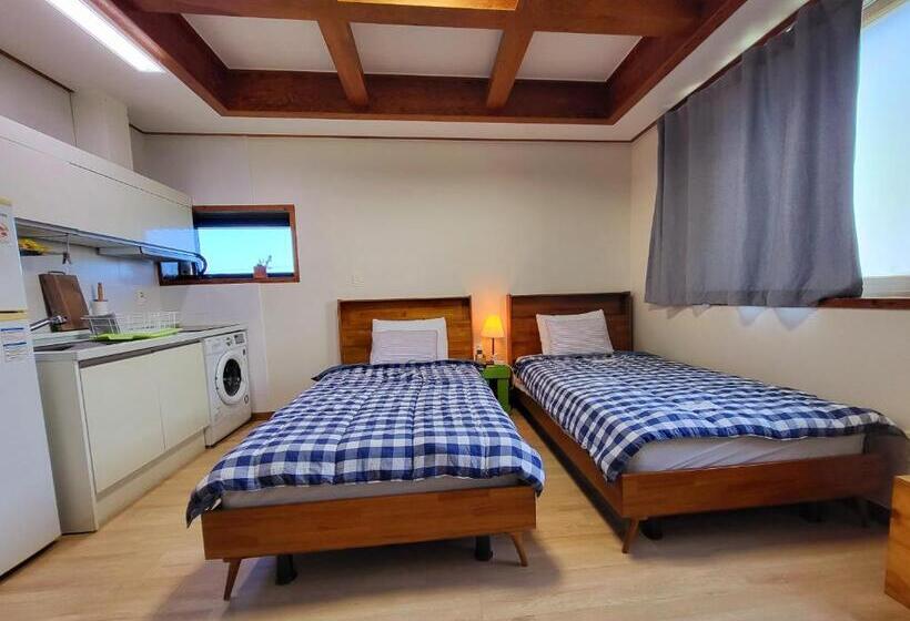 פנסיון There Bengdi