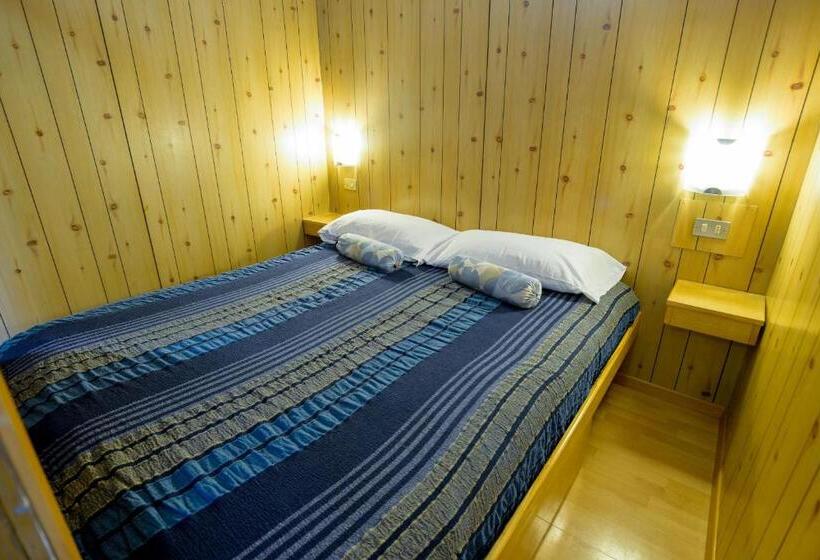 Res. Amba Appartamenti Solandra