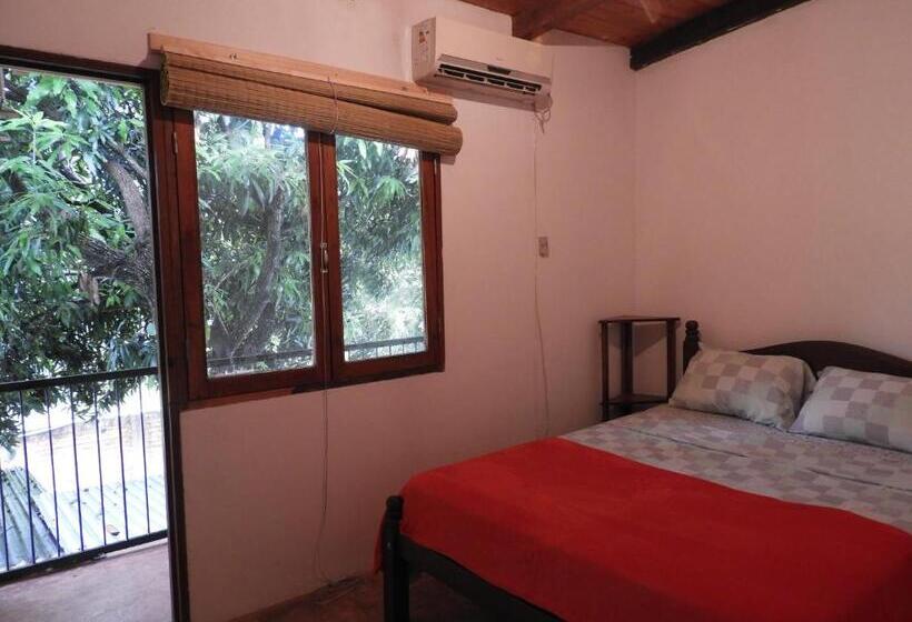 Tekoafro Hostel