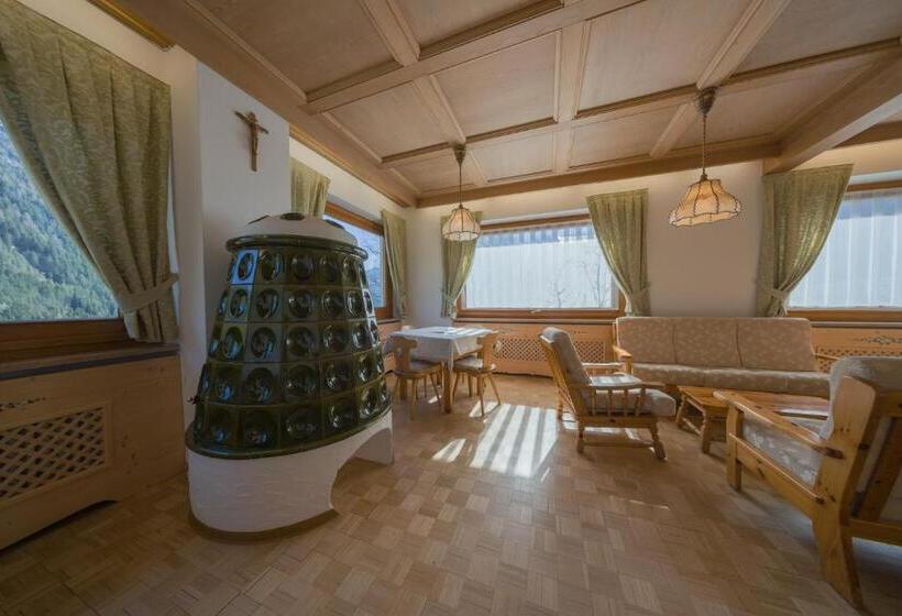 Albergue Locanda Pensione Maria