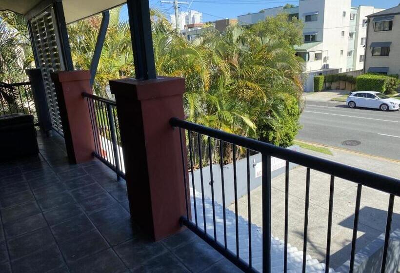 צימר Arrival Lodge Hostel Accommodation