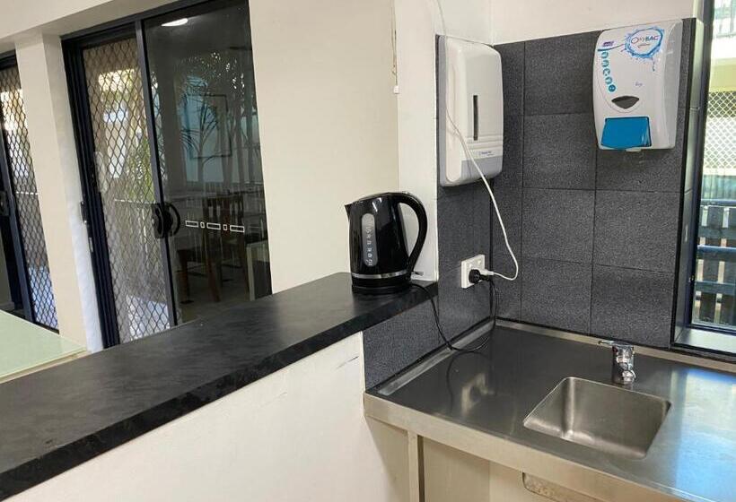 צימר Arrival Lodge Hostel Accommodation