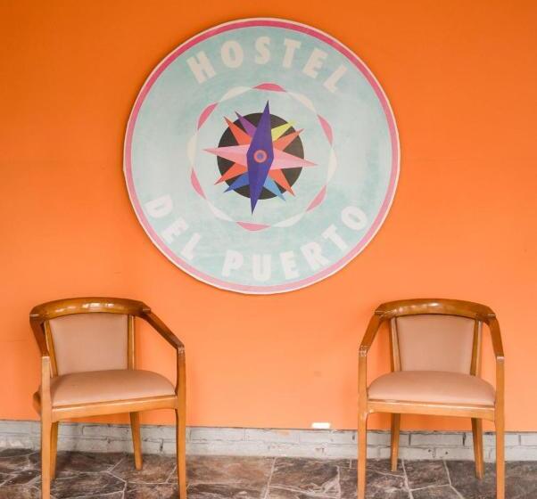 Hostel Del Puerto