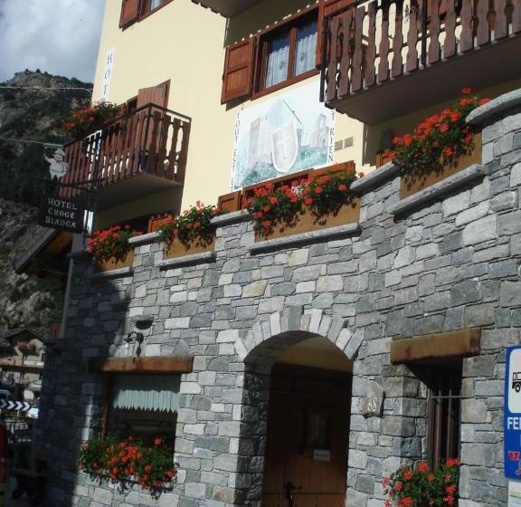 فندق Albergo Croce Bianca