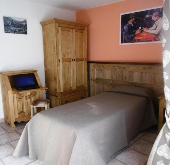 فندق Albergo Croce Bianca